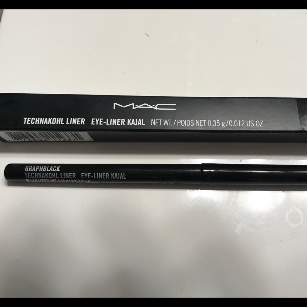 MAC COSMETICS TECHNAKOHL LINER GRAPHBLACK
